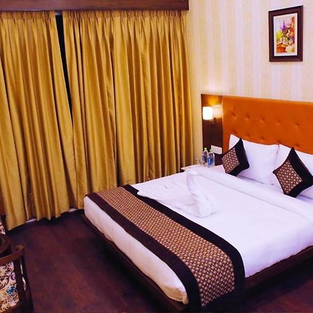 Hotel Citi Inn Grande Zirakpur Exteriér fotografie