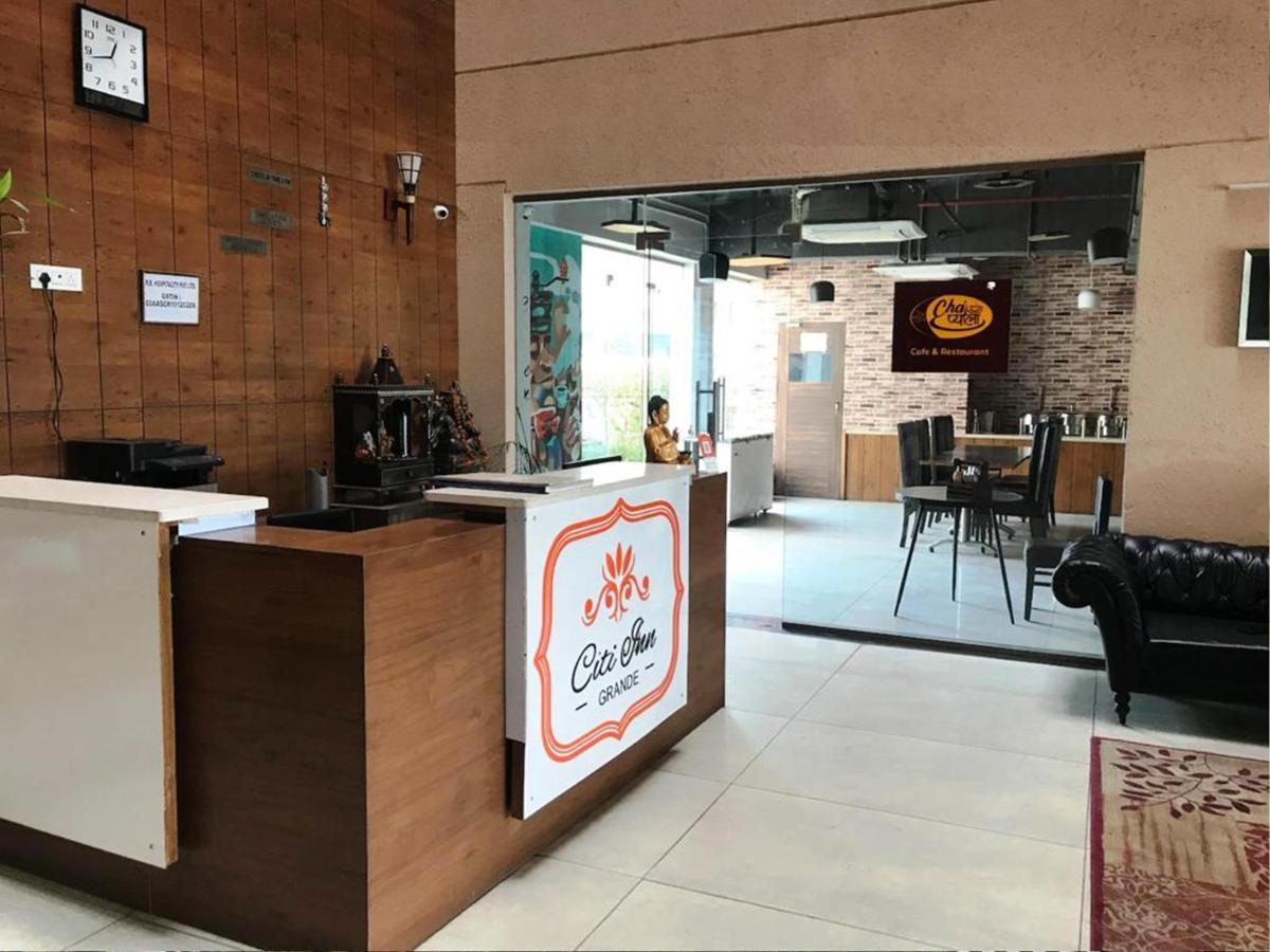 Hotel Citi Inn Grande Zirakpur Exteriér fotografie